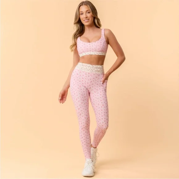 💐 Pink Floral Blogilates Women's Ruched Waist Leggings Size Small - Picture 5 of 7